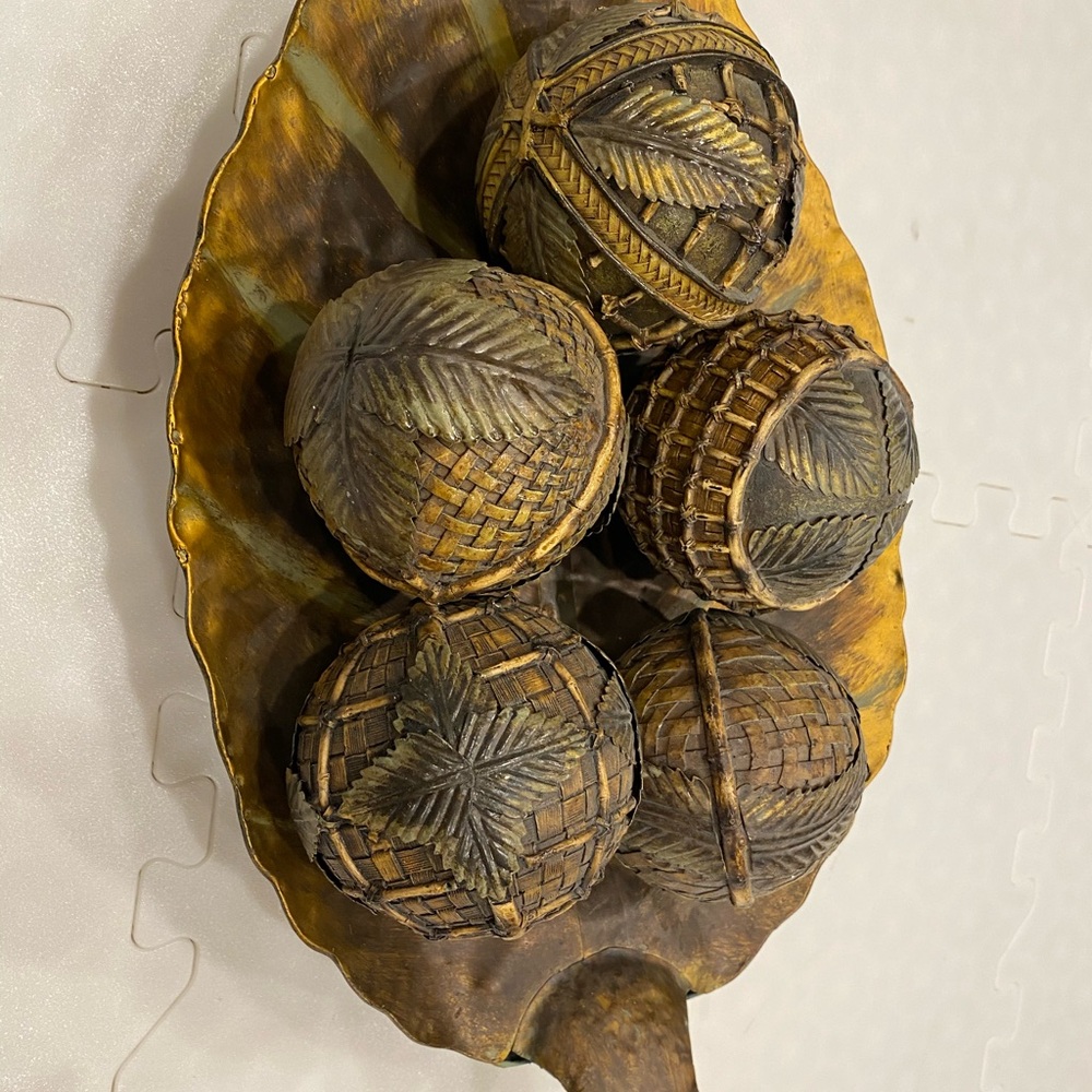 Decorative Brown and Gold Accent Balls on Leaf Tray - Picture 3 of 3
